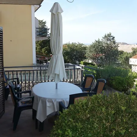 Apartamento Kijec Omišalj